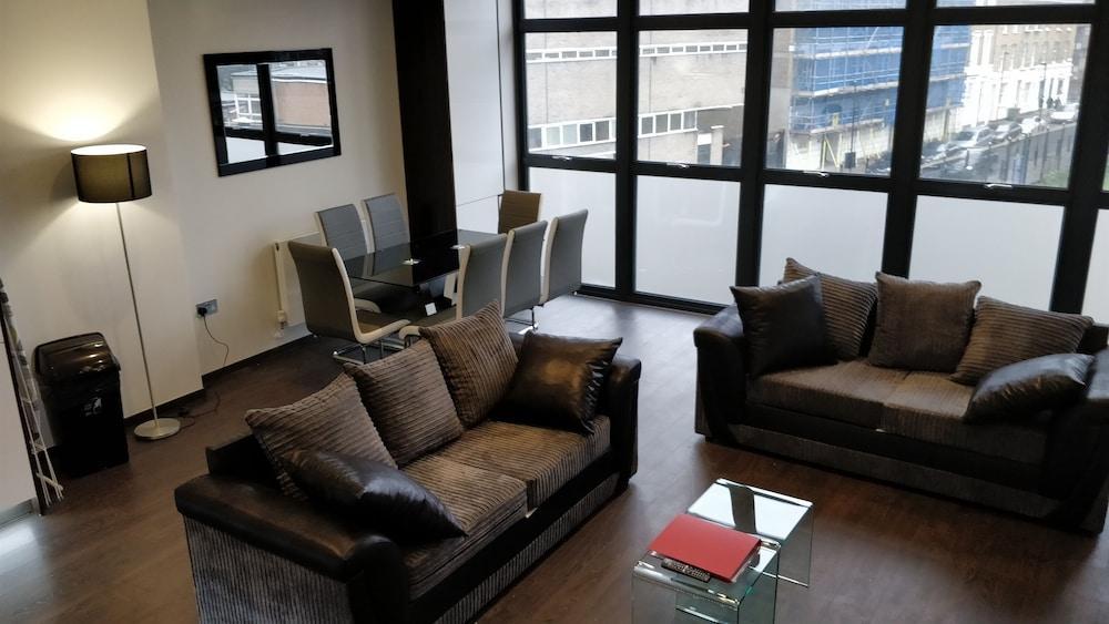 Access Tower Hill Hotel 3*